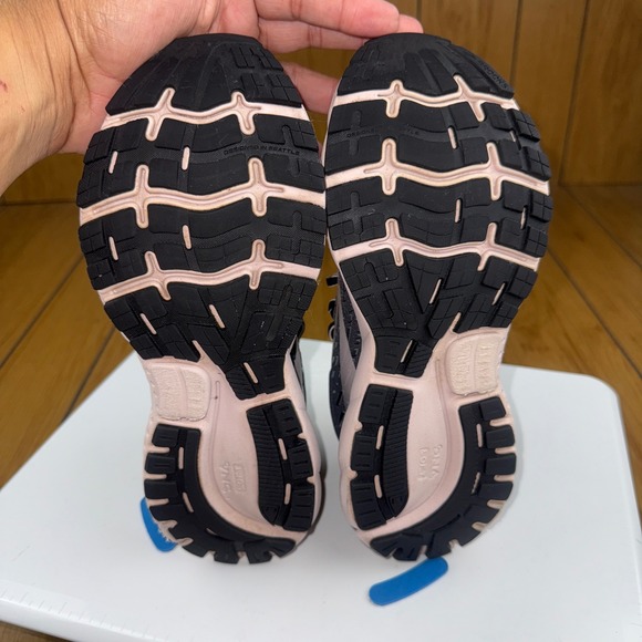 Brooks Ghost 13 Women's Running Shoes Gray Pink Size 8 Medium B NWVB - Picture 4 of 16